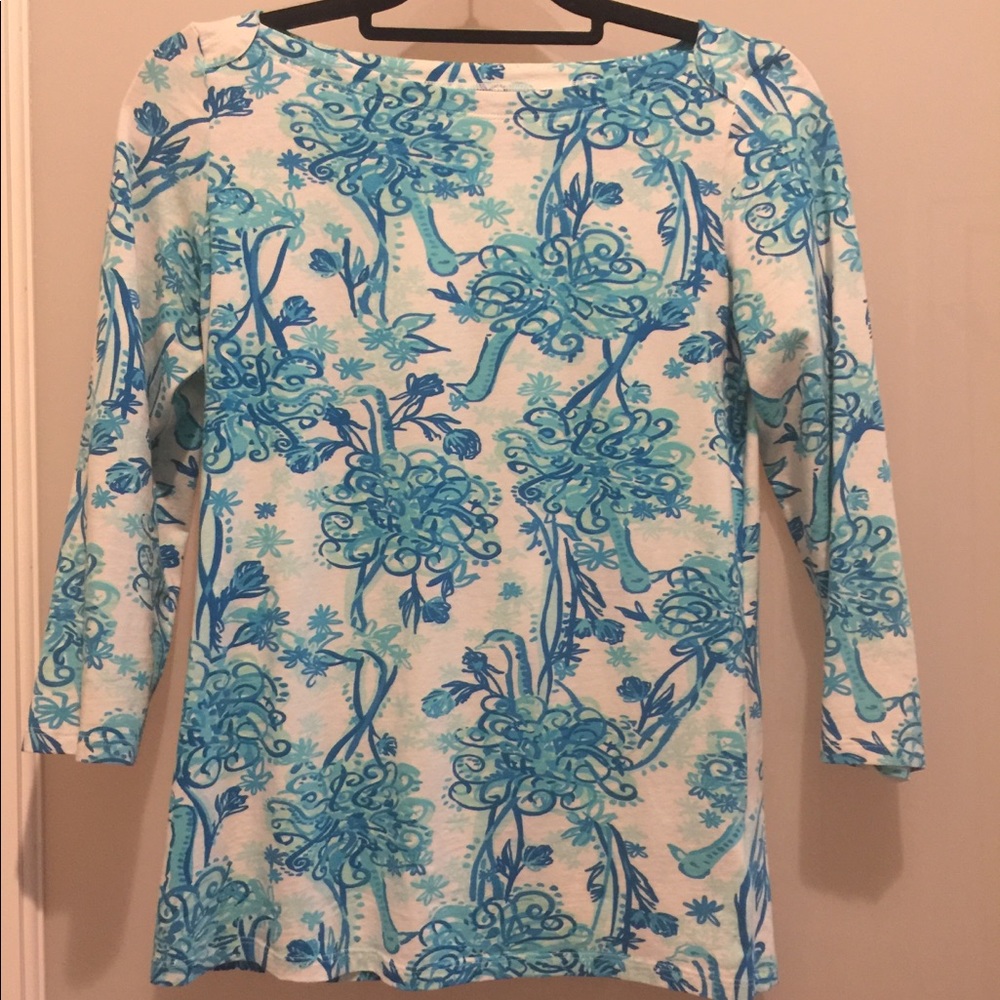 Lilly blue and white top